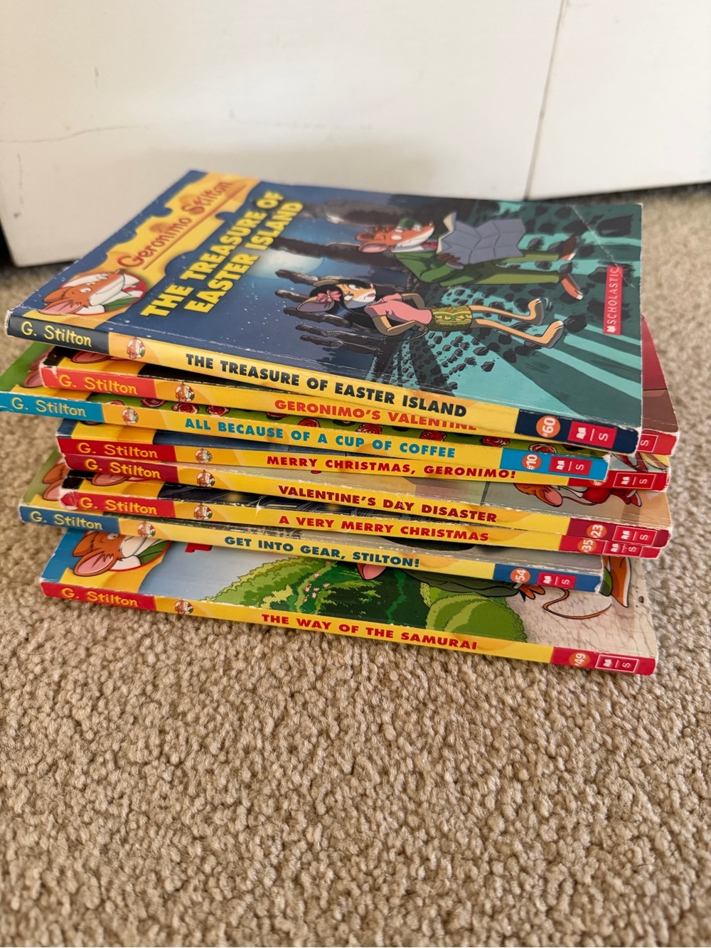 Scholastic 8 Geronimo Stilton Books